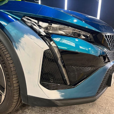 Peugeot 408 bumper corner