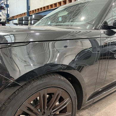 Range Rover full side repair and paint